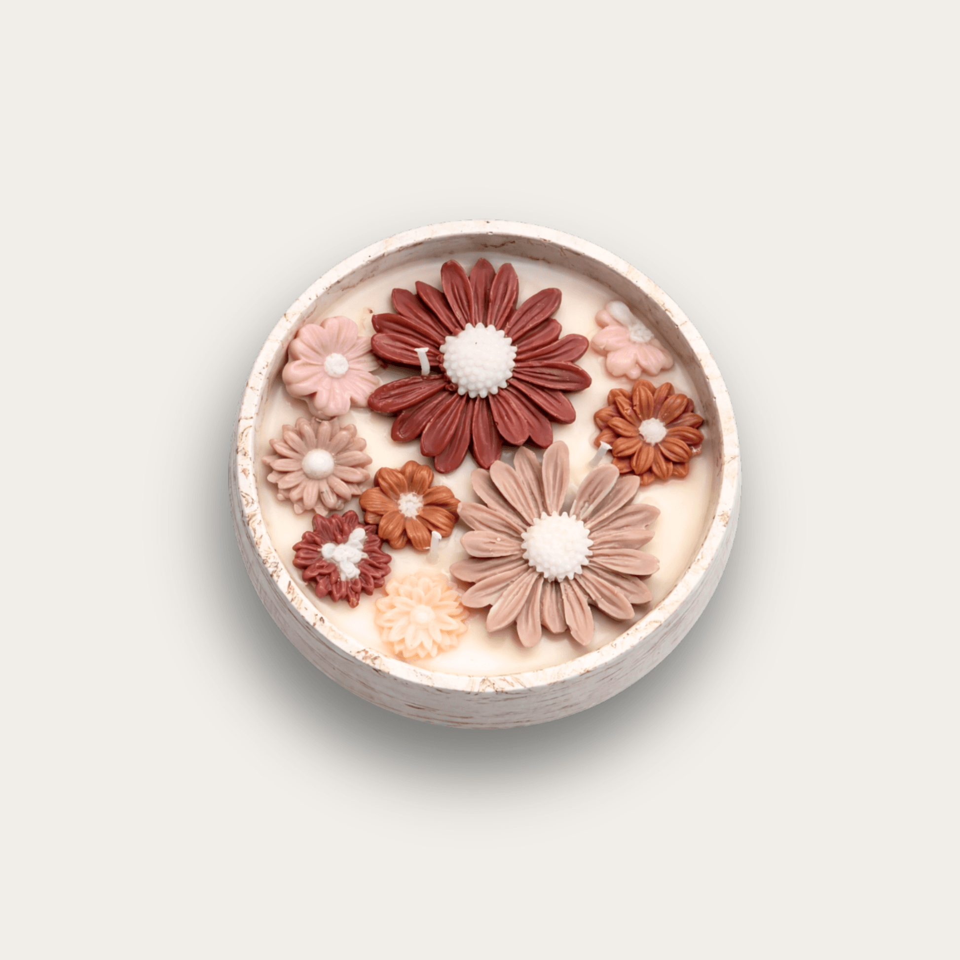 Gezonde geurkaars zonder paraffine met gedetailleerde bloemen van Pebbles en LouLou