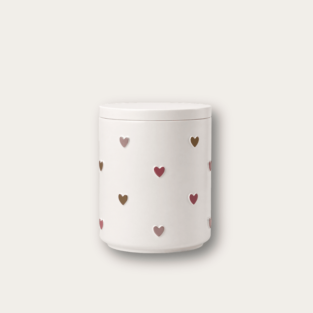 Cherish potje met deksel en reliëf van hartjes in verschillende kleuren van Pebbles en LouLou